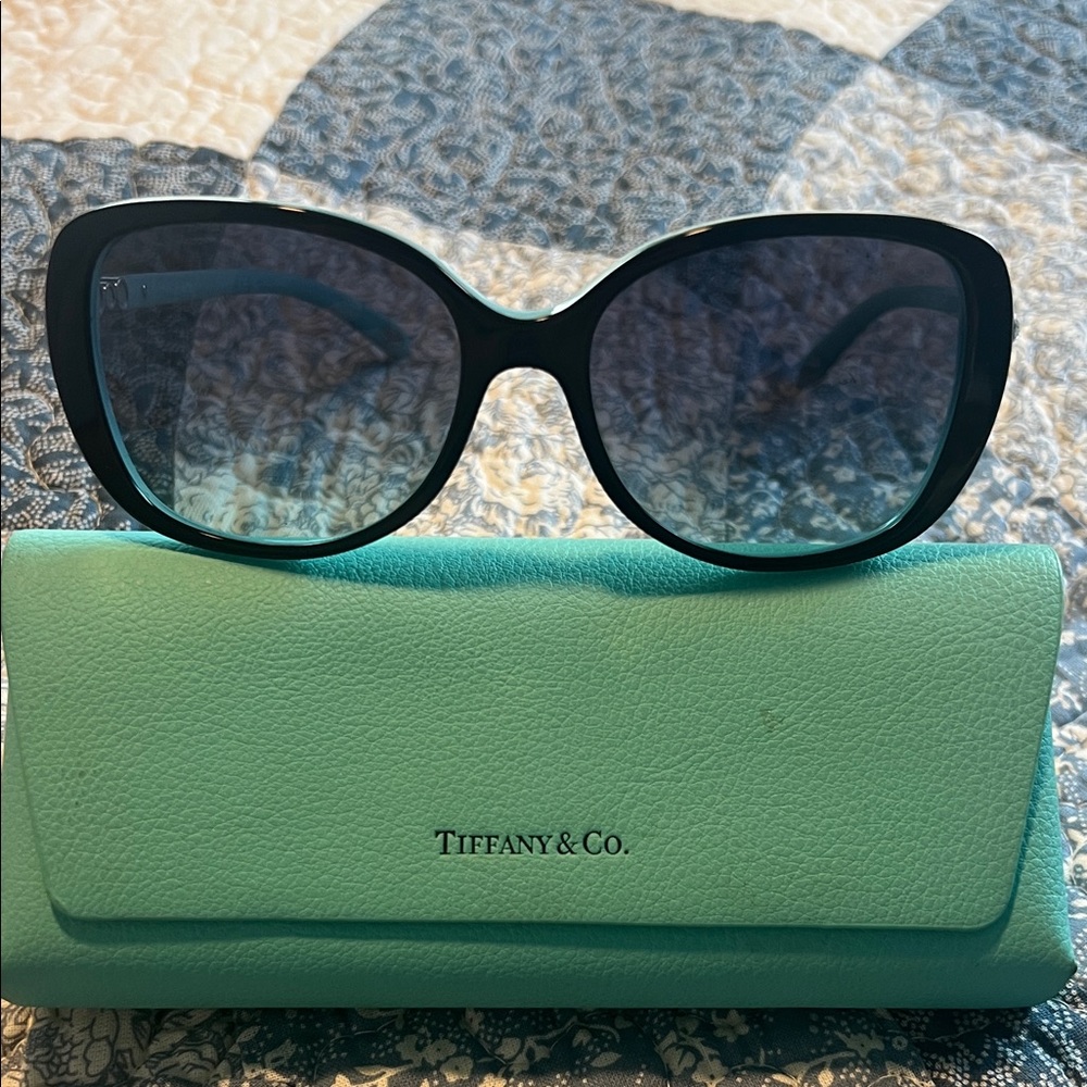 Tiffany & Co. Black/Blue Sunglasses with Mint Case